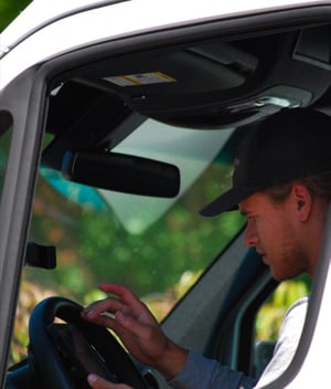 lou-service-tech-cropped-opt